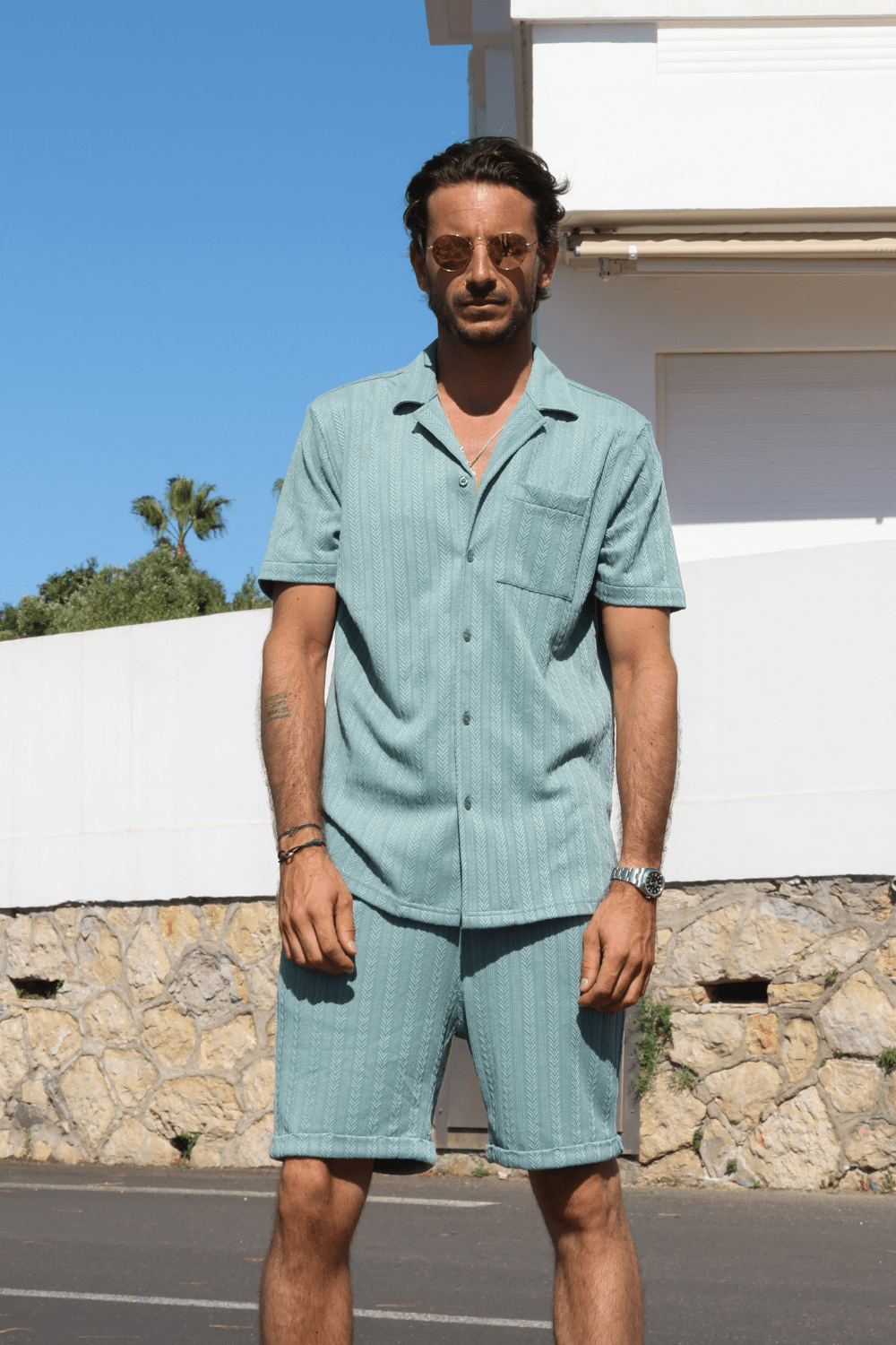 Marque mode homme française LOME - Collections masculines stylé pour été.