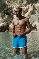 Short de bain éco-responsable pour homme, bleu intense, filet doux.