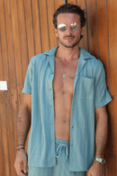 L'ensemble pour homme tendance sur la Côte d'Azur.